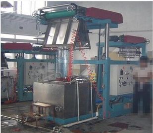 中国 ポリ塩化ビニールは吹く機械、押出機のプラスチック機械15kwを撮影します サプライヤー