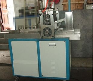 中国 自動温度調節器が付いている産業プラスチック フィルムの吹く機械類 サプライヤー