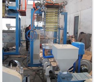 中国 ポリ塩化ビニール熱収縮のラベルのフィルム作成機械 サプライヤー