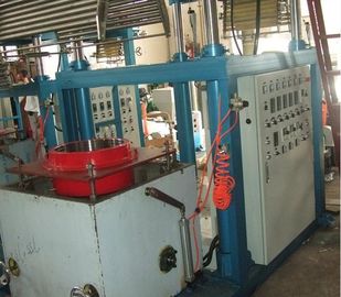 中国 ポリ塩化ビニール熱-縮みやすいラベルのフィルムによって吹かれる機械 サプライヤー